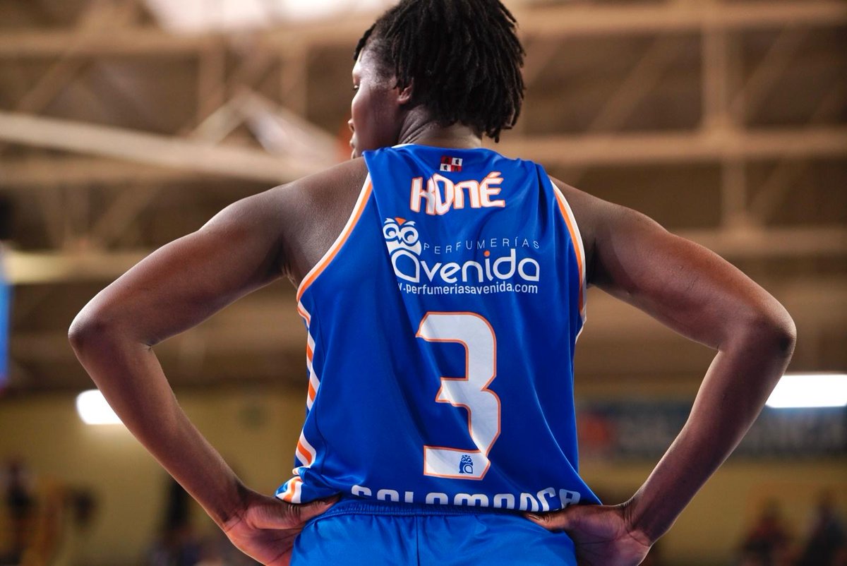 Gigantes del Basket (@gigantesbasket) on Twitter photo La actuación de SIKA KONÉ en la ida de los cuartos de final de los Playoffs #LFEndesa 😤
21 PUNTOS
15 REBOTES
30 de VALORACIÓN
📷<a href="/VirPintado/">Vir Pintado</a> La actuación de SIKA KONÉ en la ida de los cuartos de final de los Playoffs #LFEndesa 😤
21 PUNTOS
15 REBOTES
30 de VALORACIÓN
📷<a href="/VirPintado/">Vir Pintado</a>