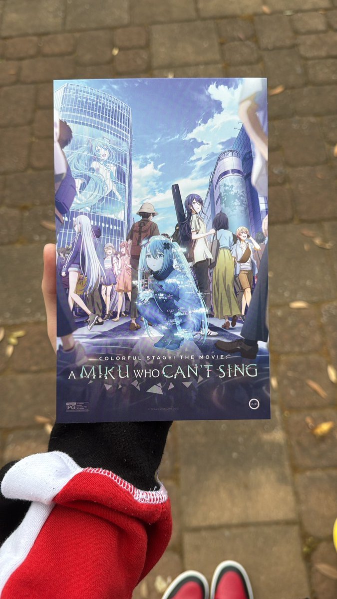 denmonsoon's tweet photo. chupem assisti o filme do pjsekai e ganhei posterzinho c código p resgatar no jogo
😼😼😼 https://t.co/x1OyR5E7Ou