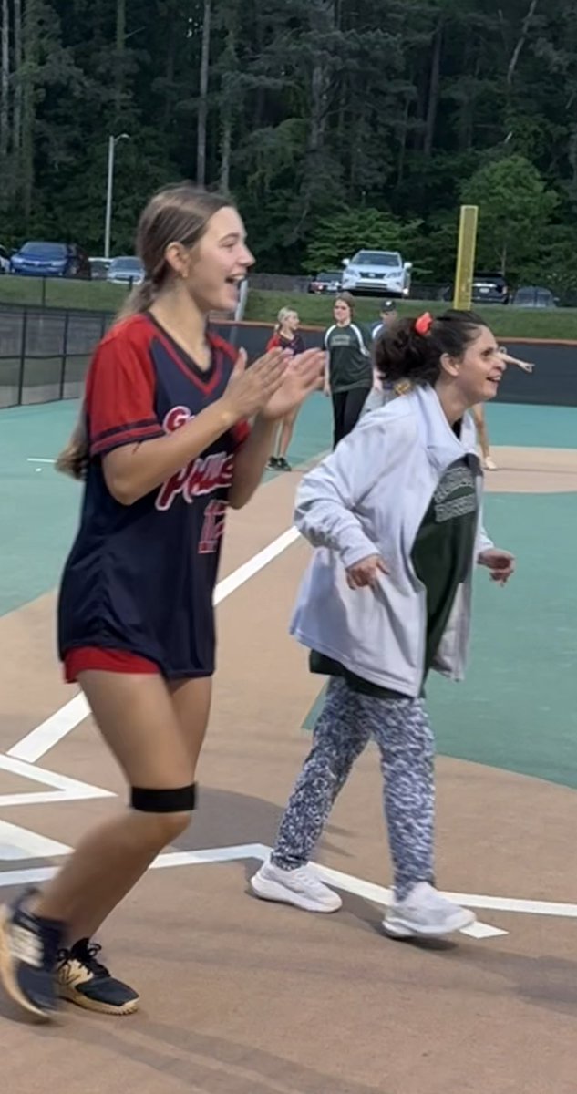 avatheobald2027's tweet image. I had SO much fun helping coach and cheer on for the Horizon League tonight! #volunteer #beselfless #coach @GAPowerFP