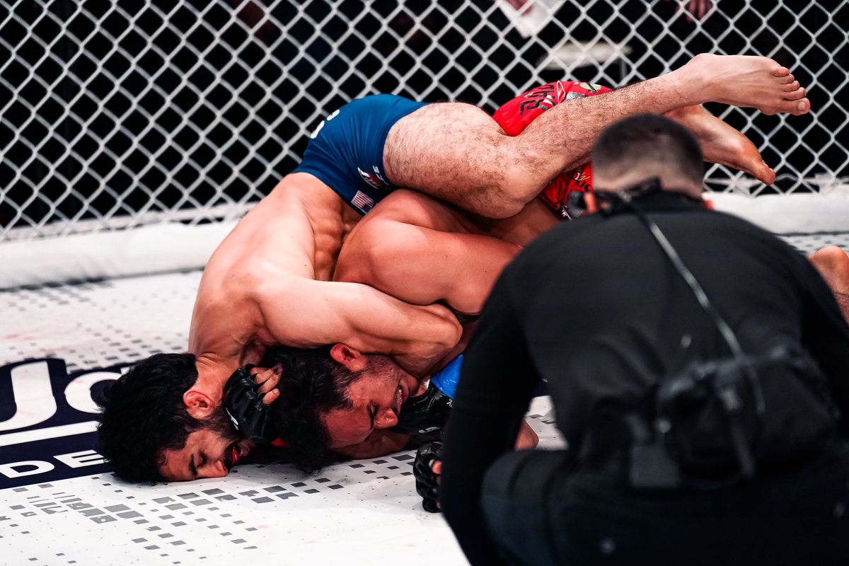IT'S A FOO FIGHT 🔥💪 USA gets the win via submission after 47 seconds
#CombateGlobal #MuchMoreAction #FoosGoneWild