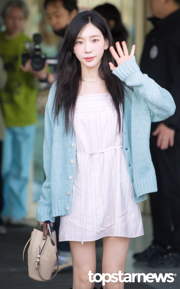 버니 tweet media