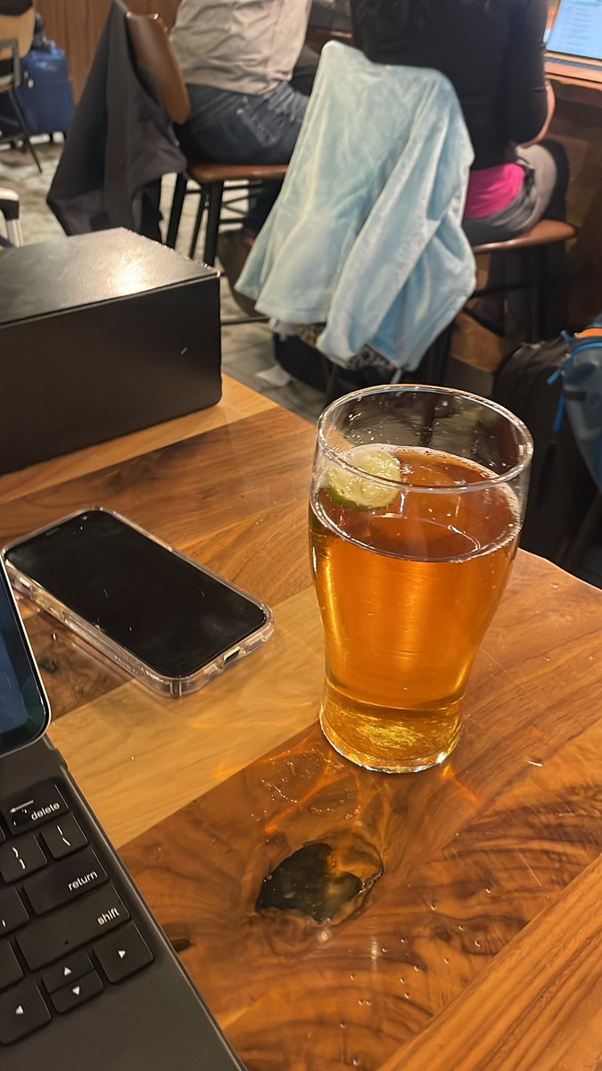 pin_wheels1's tweet photo. @raiders I’m having a great time at the airport don’t blow this draft https://t.co/83TdygEXi5