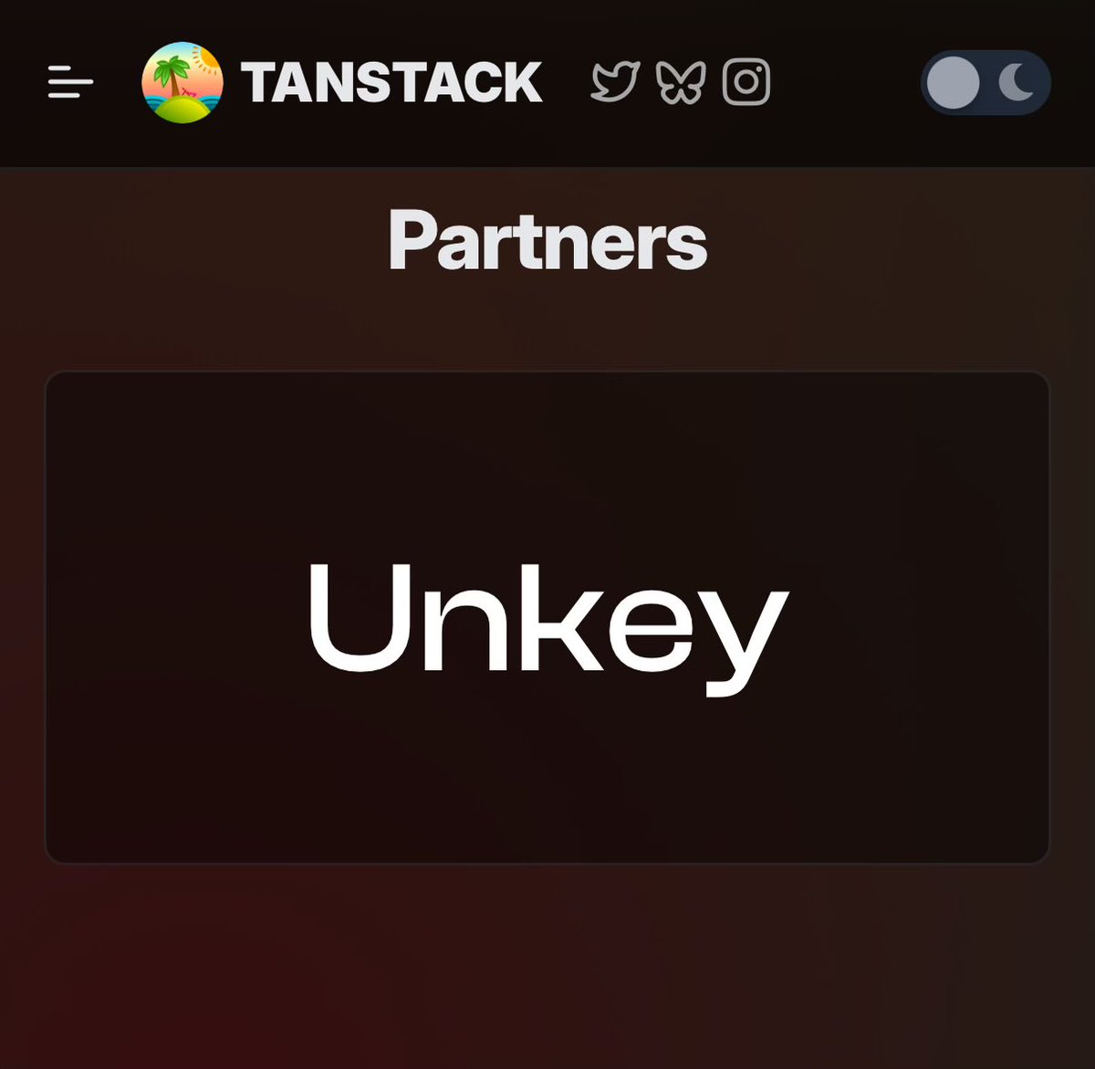 jamesperkins's tweet image. Weird how’d that get there?