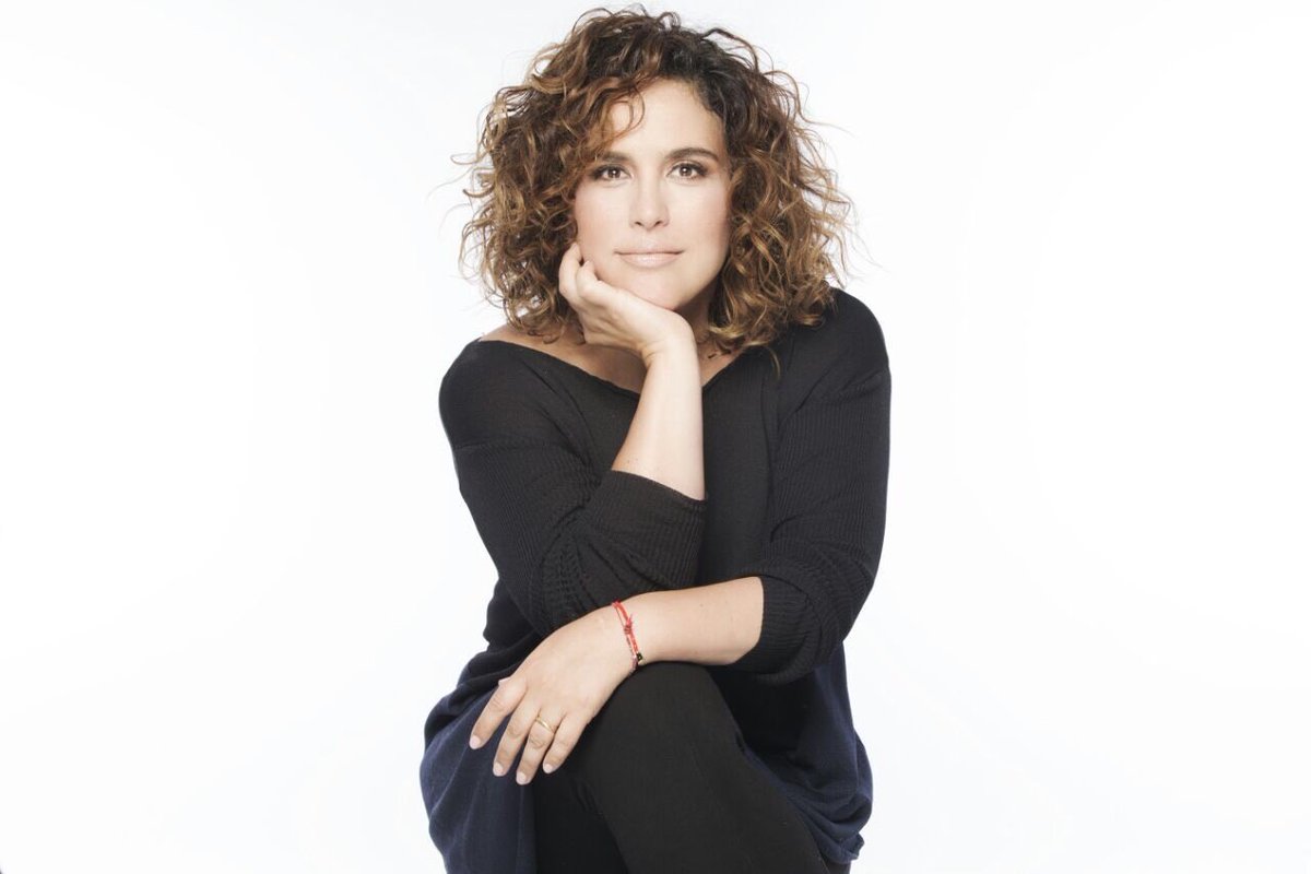 GuiomarDa2's tweet photo. @angelicavale mi Reina Te Amo Muchísimo Saludos desde Brasil 
#LaValeCon47DeTrayectoria https://t.co/PQDguS9Ycz