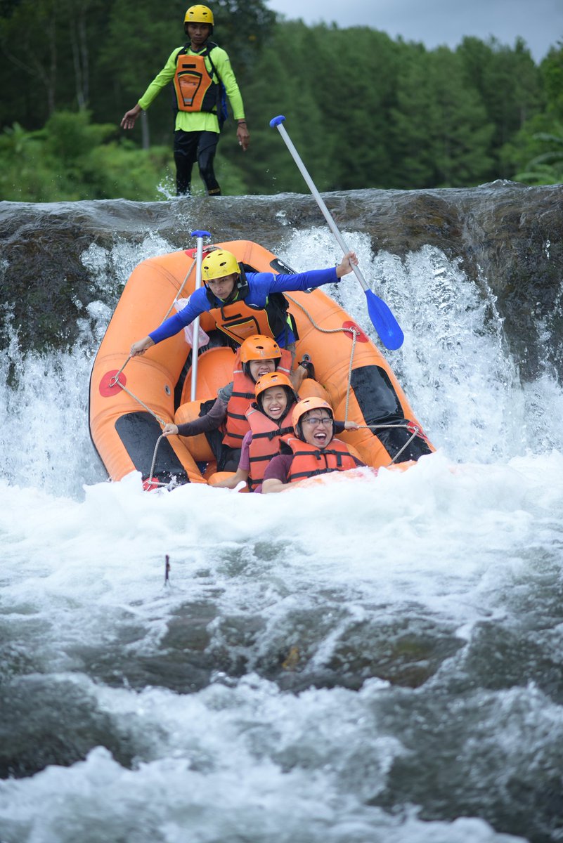 Rekomendasi wisata di Banyuwangi Kalisawah adventure , kalisawah rafting, rafting di songgon, rafting di banyuwangi, banyuwangi rafting, wisata adventure, rafting di jawa timue