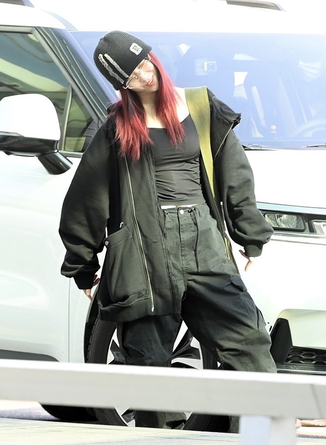 RYULOOKS tweet picture