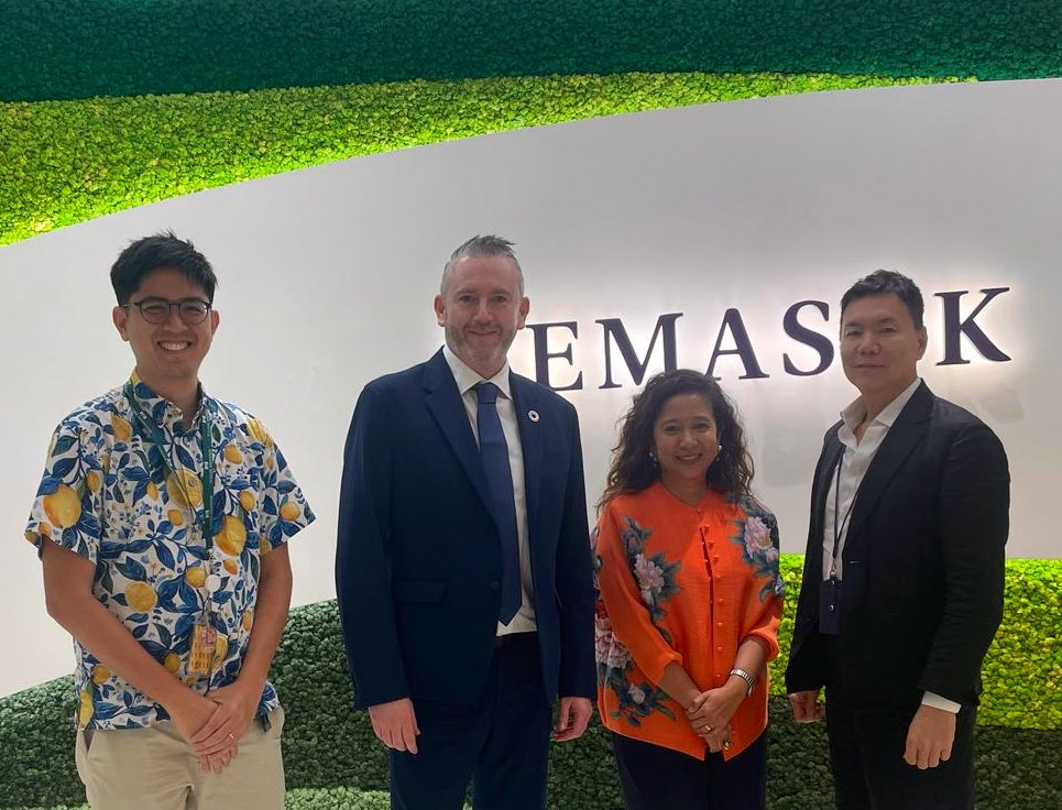 PioSmith_UN's tweet photo. Appreciated the opportunity to meet with the CEO of Philanthropy Alliance in Asia in #Singapore to explore @UNFPA's shared priorities – from maternal to mental health.

Looking forward to continued collaboration for women &amp; girls health across #Asia.

#Partnerships4Impact https://t.co/uCpoRTrEsp