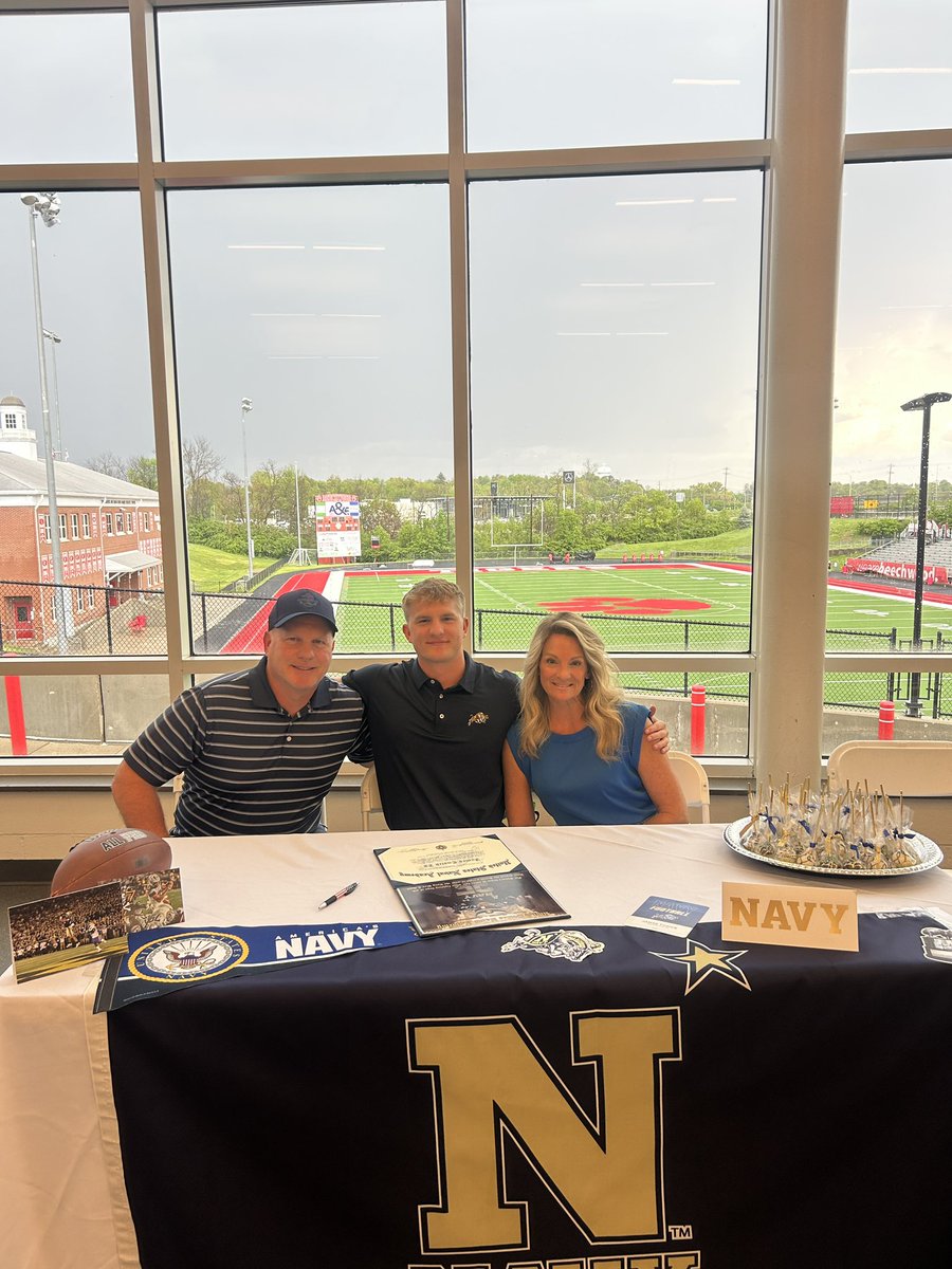 2025 Senior Athlete Signing Day 

James Cusick II 
Football 
United States Naval Academy