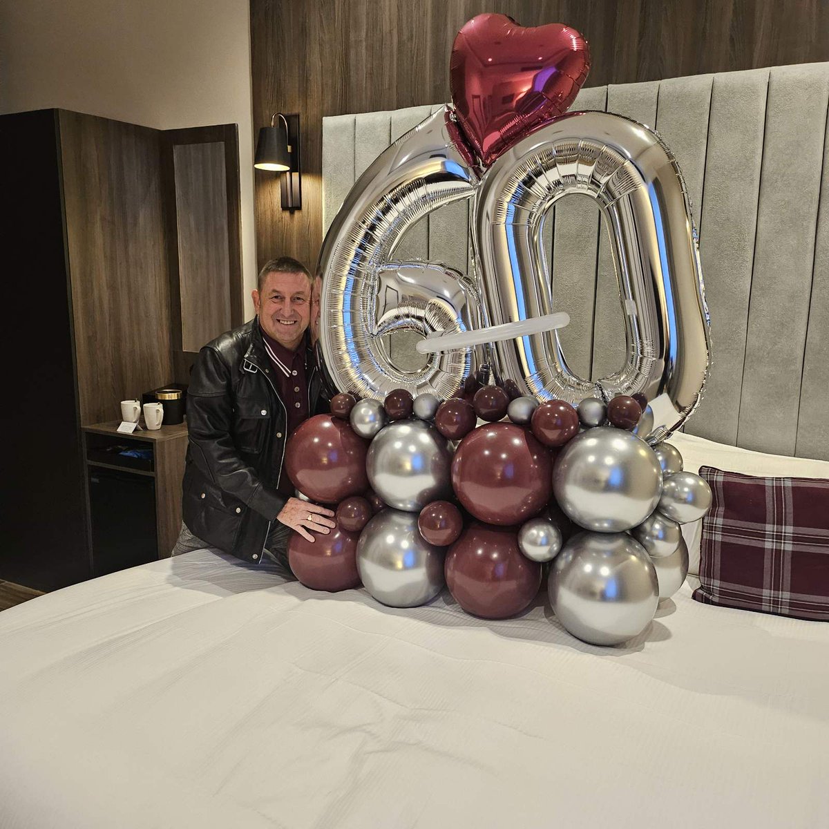 <a href="/TynecastleHotel/">Tynecastle Park Hotel</a> <a href="/TynecastlePark_/">Tynecastle Park</a> <a href="/JamTarts/">Heart of Midlothian FC</a> Fantastic experience, staff couldn't do enuff for you brilliant 👏