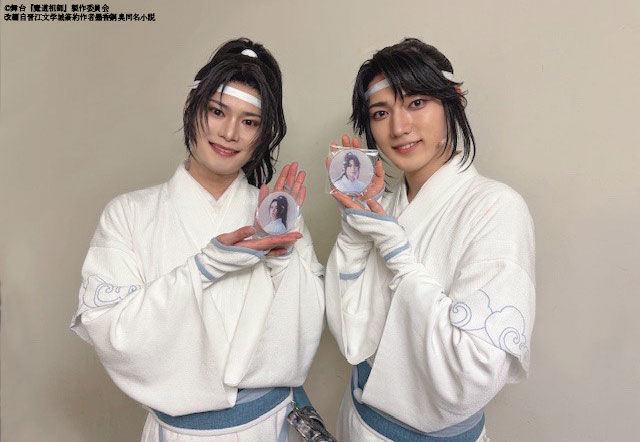 ／
 　#ステそし × #グラッテ
　コラボ開催中✨
＼

実施期間は5/6(火・休)まで📣
ゴールデンウィークはぜひグラッテへ🍎

🔽詳細はこちら
animate.co.jp/gratte/21222/
※有償特典の在庫状況に関しては各店舗へお問い合わせください

#舞台魔道祖師