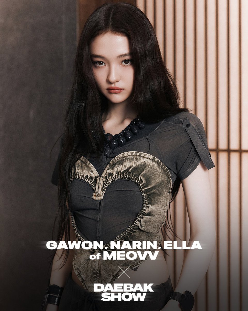 thedivestudios's tweet photo. GAWON, NARIN &amp; ELLA of MEOVV will be joining the Daebak Show! 🐈‍⬛🐾

Don’t miss out on DIVE’s YouTube 5/5 6PM PT // 5/6 10AM KST.🖤
@OFFICIAL_MEOVV

#MEOVV #미야오 #GAWON #NARIN #ELLA #EricNam #에릭남 #DaebakShow #DIVEStudios https://t.co/RbNj3VcMoR