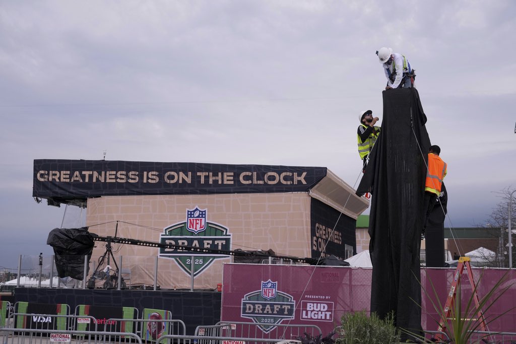 Ian Rapoport tweet media