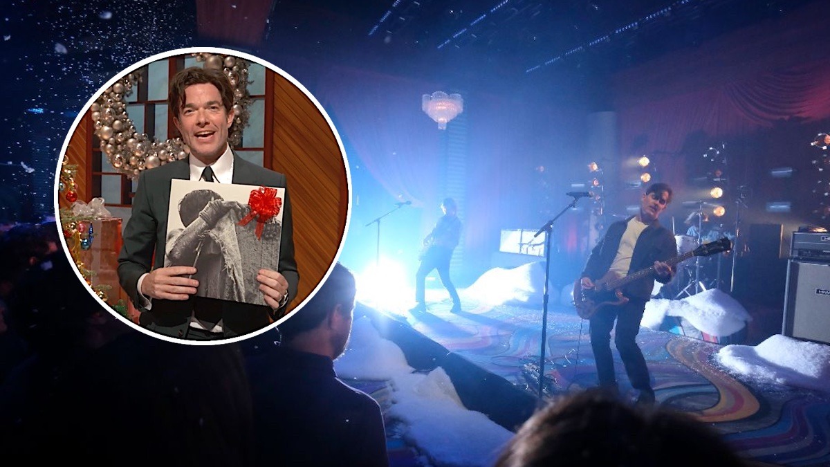 CONSEQUENCE (@consequence) on Twitter photo "It's time for another Christmas miracle!" Watch <a href="/METZtheband/">METZtheband</a> reunite to perform "A Boat to Drown In" on last night's episode of Everybody's Live with John Mulaney → cons.lv/zRXtDp "It's time for another Christmas miracle!" Watch <a href="/METZtheband/">METZtheband</a> reunite to perform "A Boat to Drown In" on last night's episode of Everybody's Live with John Mulaney → cons.lv/zRXtDp