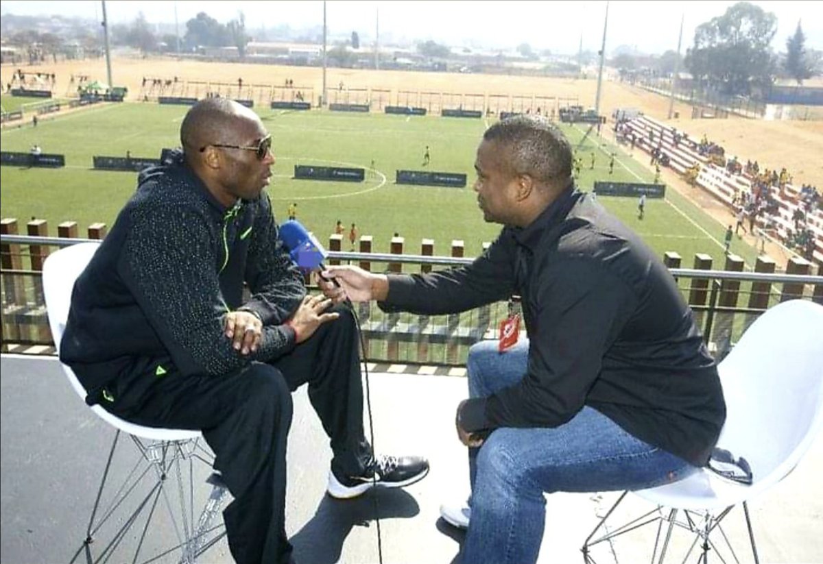 robertmarawa's tweet photo. #MambaMentality 

🕊
#TBT https://t.co/z0G56jDtuM
