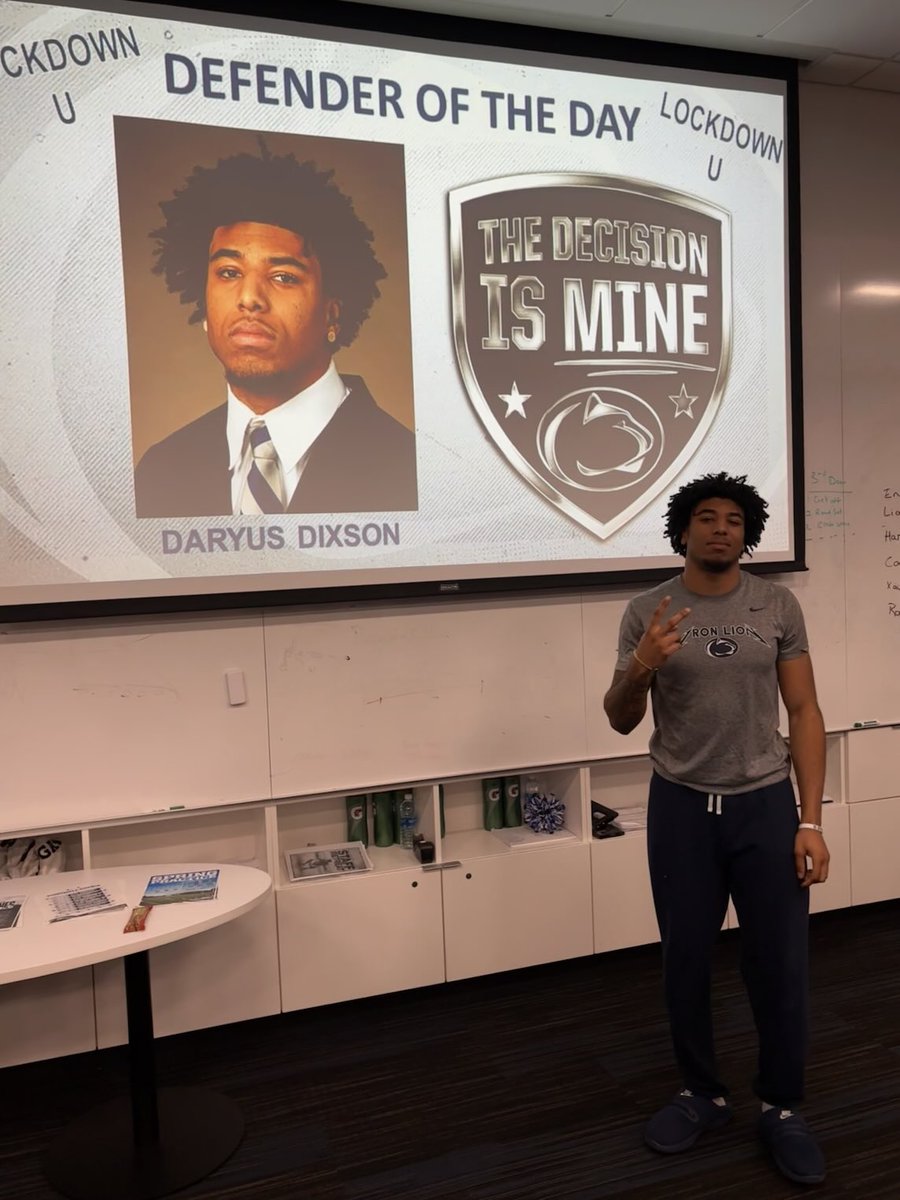 Jim Knowles (@coachjimknowles) on Twitter photo Spring 12
“My attitude going in to training camp as a rookie was to impress. I wanted everyone to say this kid has the right mind , the right skills, the right motivation.” Michael Jordan
<a href="/29_daryus/">Daryus Dixson🦈</a> #LockdownU #StrengthAndHonor Spring 12
“My attitude going in to training camp as a rookie was to impress. I wanted everyone to say this kid has the right mind , the right skills, the right motivation.” Michael Jordan
<a href="/29_daryus/">Daryus Dixson🦈</a> #LockdownU #StrengthAndHonor