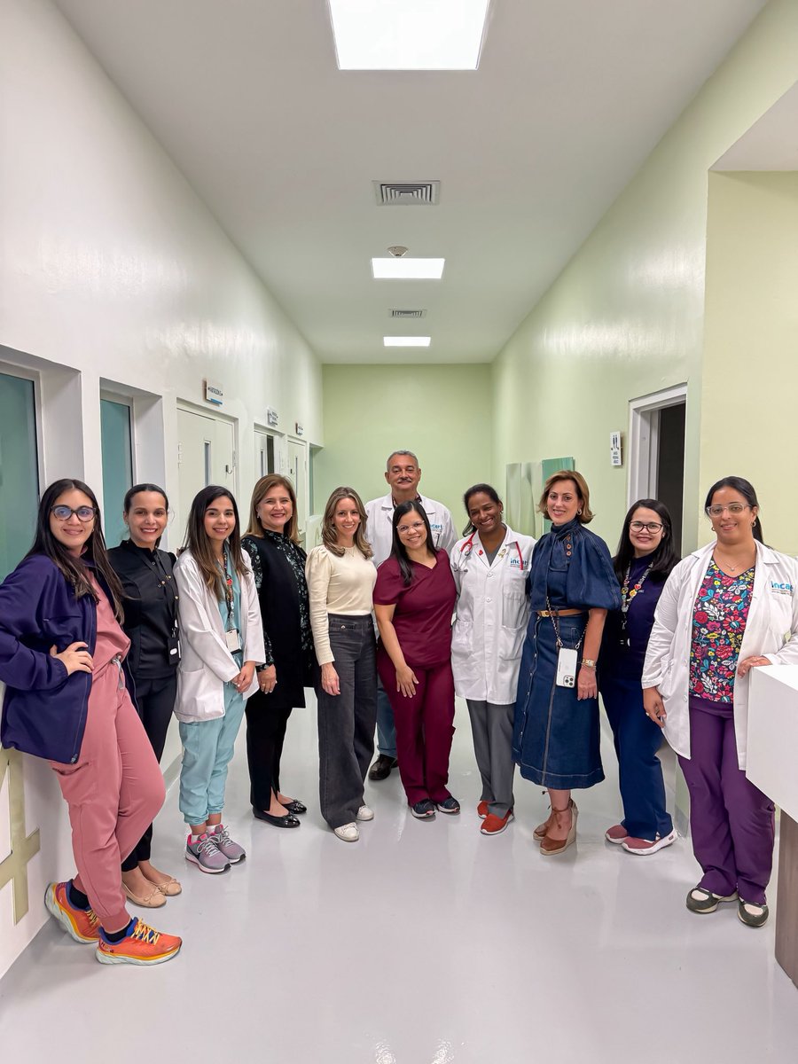 raquelarbaje's tweet photo. Hoy sostuvimos una reunión técnica en el Palacio Nacional junto a representantes del Ministerio de Salud, el Servicio Nacional de Salud, INCART, INCORT, FACCI y otras instituciones clave, con el propósito de avanzar en la ampliación de los servicios oncopediátricos.

Reafirmamos nuestro compromiso con la salud infantil, trabajando de manera articulada para fortalecer un sistema de atención más accesible, especializado y humano para todos los niños y niñas de la República Dominicana.