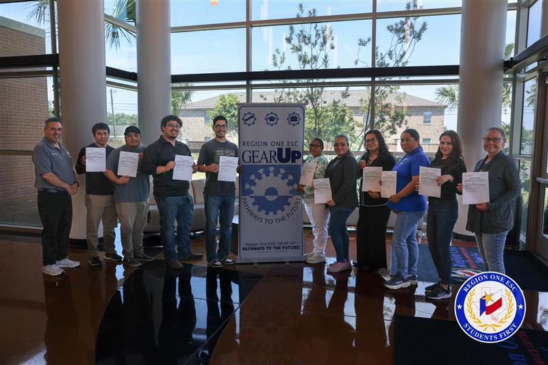 Region One GEAR UP tweet media