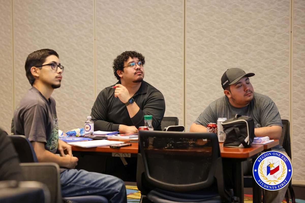 🛡️ Future-ready and certified! Students completed training and earned their Level II Security Guard certificates, opening doors to real-world job opportunities right after high school. 💼💪
#GEARUPWorks #GEARUPPathways