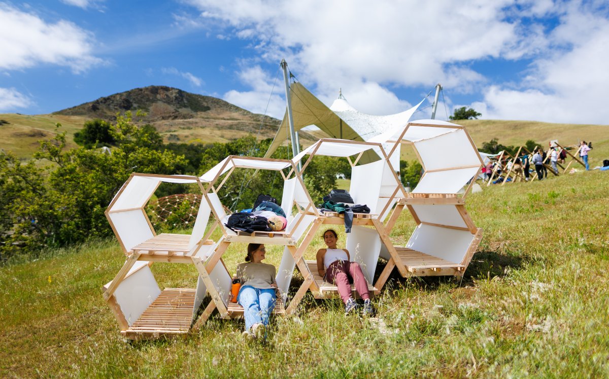 calpolyCAED's tweet image. Design Village: Nexus kicks off tomorrow, April 25!

True to its long-standing emphasis on hands-on learning, during #DesignVillage, student competitors work in teams to design and build structures at Poly Canyon.

Join us to see what innovative structures will appear this year!