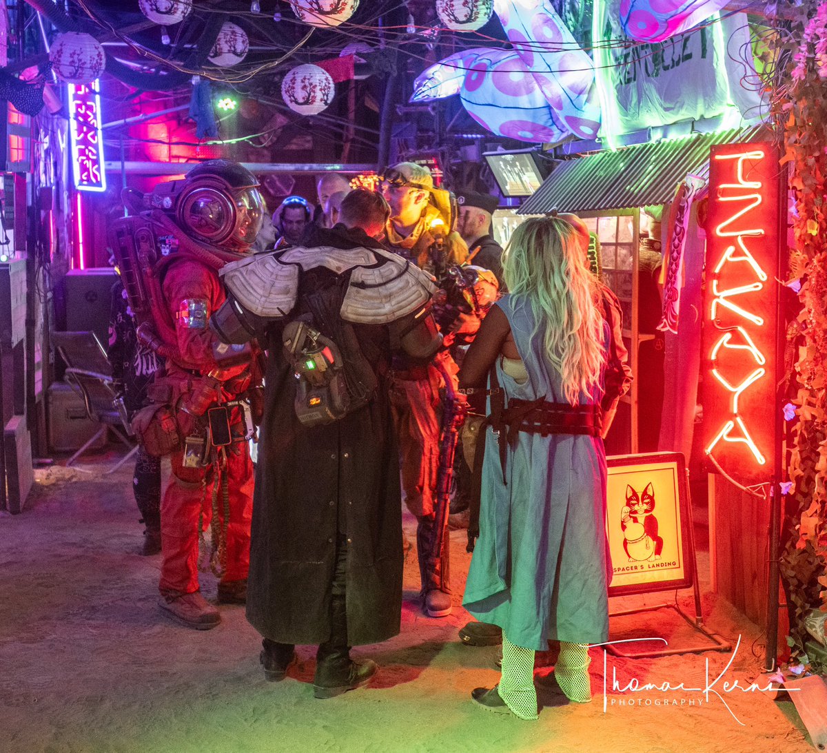 NeotropolisHQ's tweet image. We’re here, where are you? 

#Neotropolis