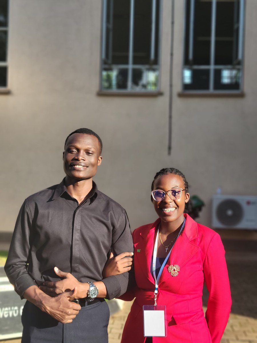JimjamesMuhwezi's tweet image. 91st Deputy Prime Minister 📌@nkrunzizaprecious
She's a hardworking and very determined lady🤗