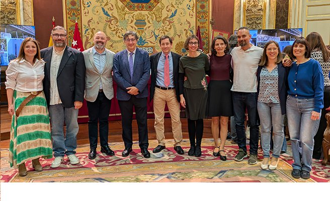 Víctor Manso-Lorenzo (@ef_140) on Twitter photo Muchas gracias por el reconocimiento, un placer acompañar y representar al Departamento de Didáctica de las Lenguas, Artes y Educación Física <a href="/ucm_educacion/">Facultad Educación UCM</a> <a href="/unicomplutense/">Complutense</a> en la entrega de diplomas por excelencia docente. Enhorabuena al <a href="/CoroGospelUCM/">Coro Gospel UCM</a> por amenizar el evento🤝🏻. Muchas gracias por el reconocimiento, un placer acompañar y representar al Departamento de Didáctica de las Lenguas, Artes y Educación Física <a href="/ucm_educacion/">Facultad Educación UCM</a> <a href="/unicomplutense/">Complutense</a> en la entrega de diplomas por excelencia docente. Enhorabuena al <a href="/CoroGospelUCM/">Coro Gospel UCM</a> por amenizar el evento🤝🏻.
