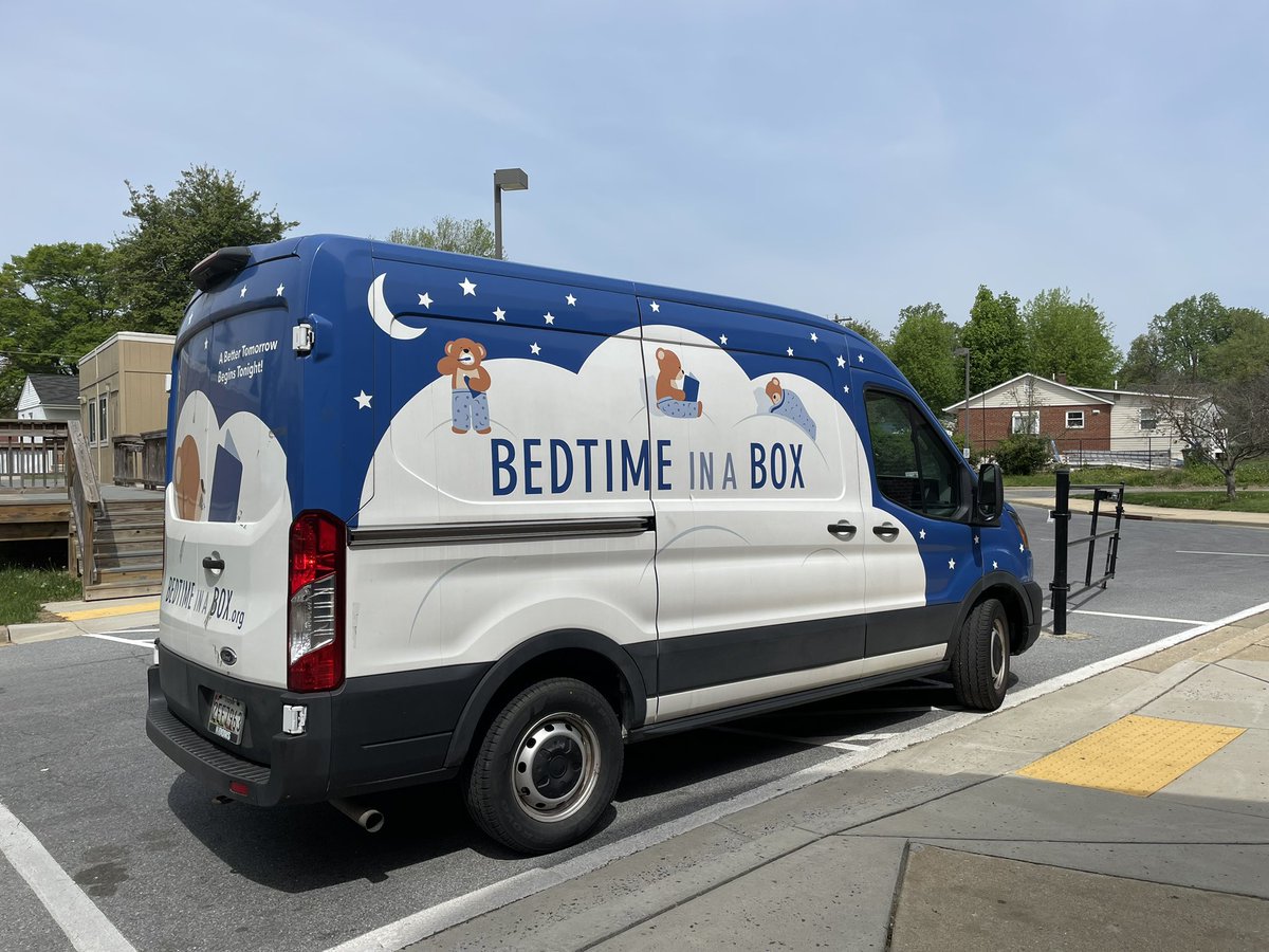 GloriaJCSL's tweet image. Our @bedtimeinabox kits arrived today! Our future kindergarten Huskies will receive them during #kindergartenorientation next week. These kits will hopefully a help establish #bedtimeroutines and increase literacy and readiness skills that will help our future @HHESHUSKIES