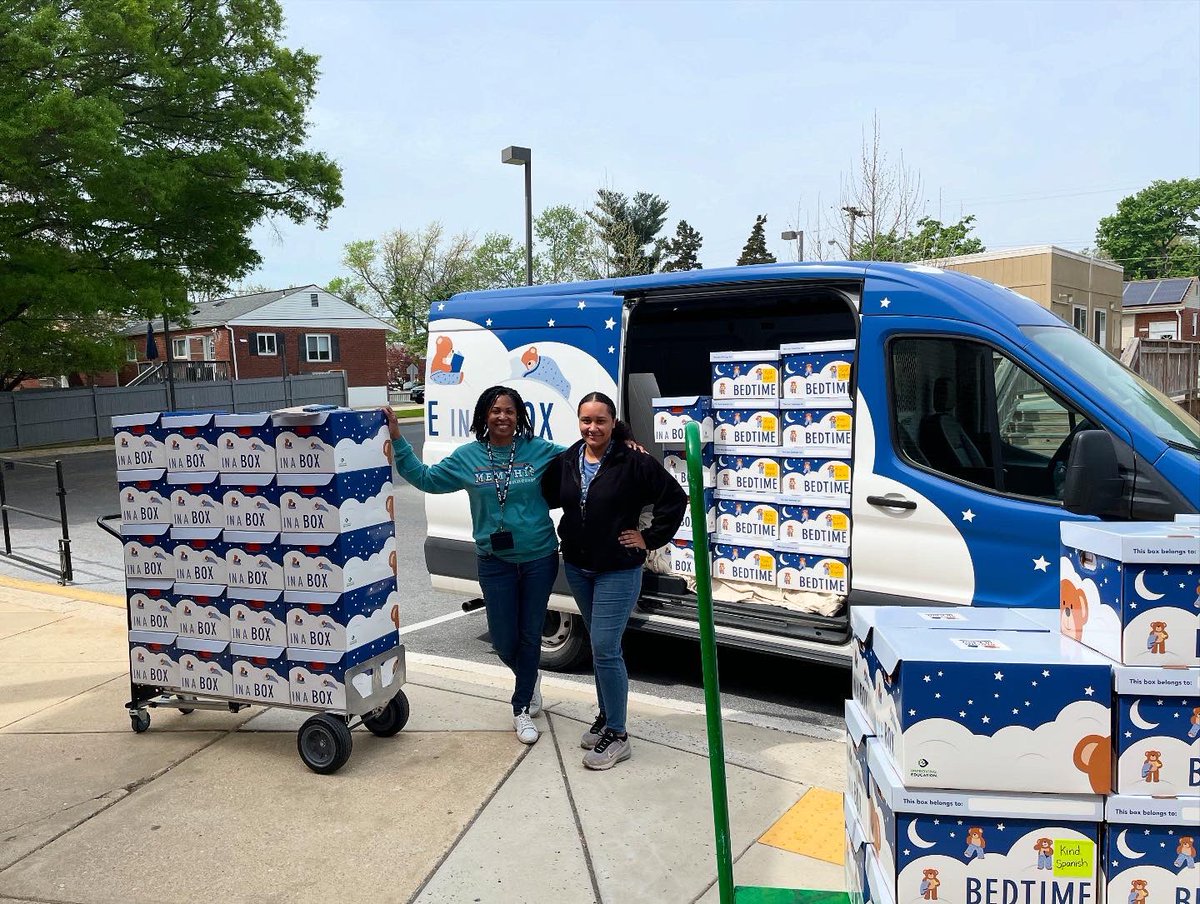 GloriaJCSL's tweet image. Our @bedtimeinabox kits arrived today! Our future kindergarten Huskies will receive them during #kindergartenorientation next week. These kits will hopefully a help establish #bedtimeroutines and increase literacy and readiness skills that will help our future @HHESHUSKIES