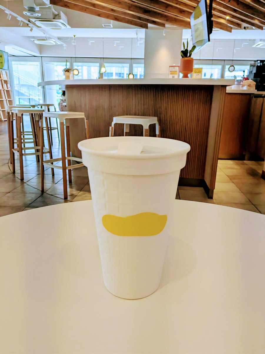UmaUsaCafe's tweet photo. Times CAFÉ
広くてオシャレな空間でした✨
移動途中のリモート使いも出来て助かりました🙏
🐴マンハッタンカフェを想いながらアイスコーヒーでまったり
📷️2014年最後に会った時の眠そうなマンハッタンカフェさん

#TimesCafe
#マンハッタンカフェ https://t.co/FxWQREpUvD
