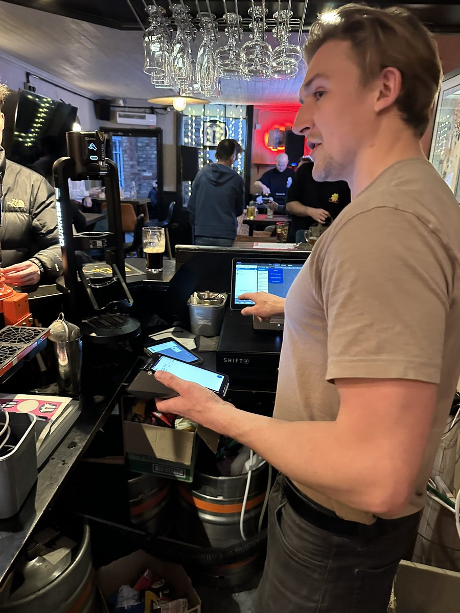 JPhelpsShift4's tweet photo. 🇬🇧🏰🍻🍺Once again our incredible team @Shift4 has welcomed yet another fabulous establishment to our ever growing family!!! Polymath Pub in York, England is growing their business with @SkyTabPOS🚀 sleek and powerful✨⭐️ https://t.co/NfnrN6YzLb