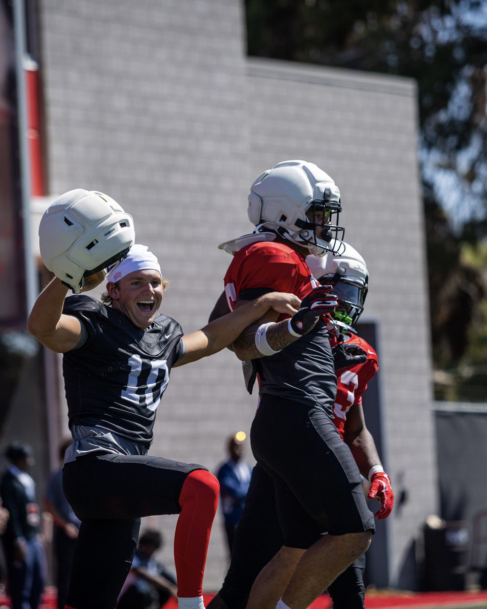 UNLV Football tweet media
