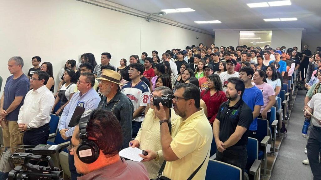 OKFN's tweet image. 🙌🏾 It&apos;s time to hear a story of #OpenDataDay‘s grassroots impact directly from the community’s voices:

🗺️ &quot;The Role of Open Data in Policy, Climate, and Social Change in #Mexico&quot;, by Lorena López Lozada @UVeracruzanaMx
 
🇲🇽 blog.okfn.org/2025/04/23/%f0… 

#ODDStories
#ODD25