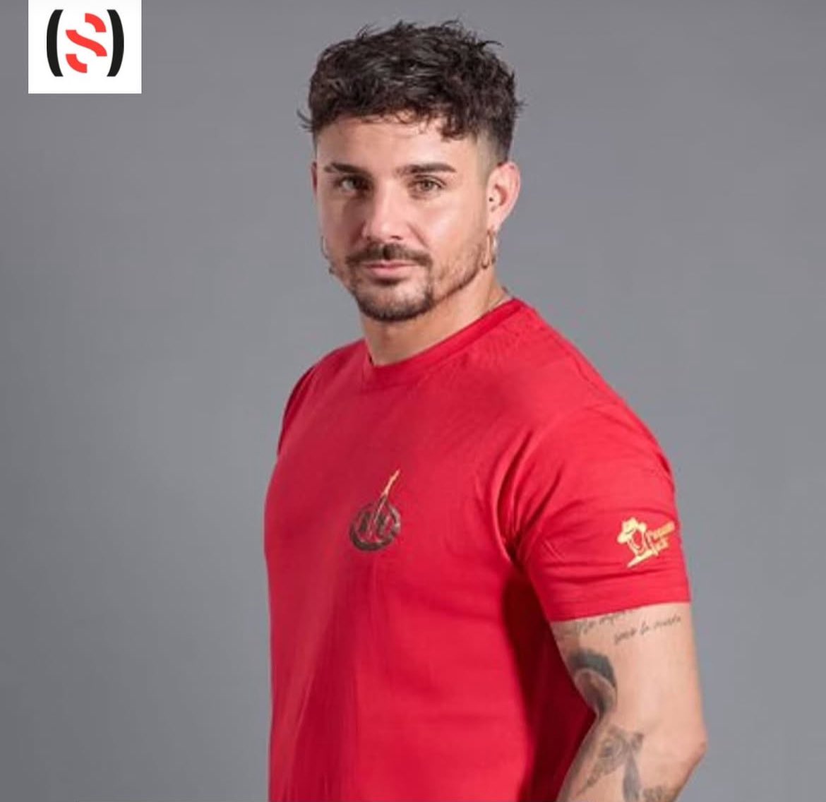 Pero , ¿no se pueden ir estos cuatro prepotentes a la vez? 

#SVGala8