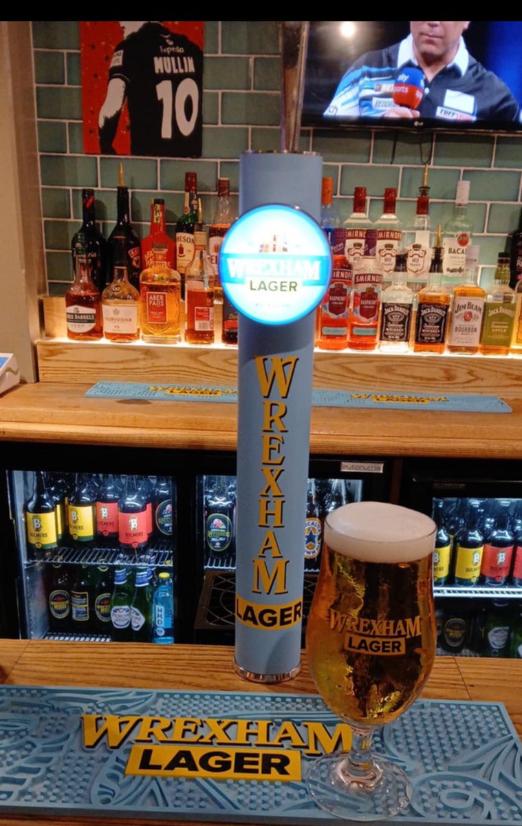 After two decades away it's our pleasure
to announce that the Turf will now stock Wrexham lager on draught going forward. 

#feedmetilliwantnomore 🍺🏴󠁧󠁢󠁷󠁬󠁳󠁿