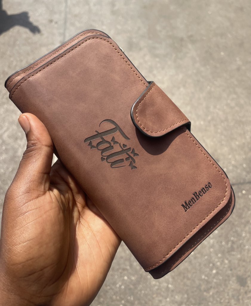 Teemah433's tweet photo. I lost my purse today in Accra Central. It contained some cash and 4 important ID cards. If you happen to come across it, please reach out to me. I’d really appreciate your help, those ID cards are very important to me. Thank you very much. Kindly Rt for awareness https://t.co/AfS5JMQVVd