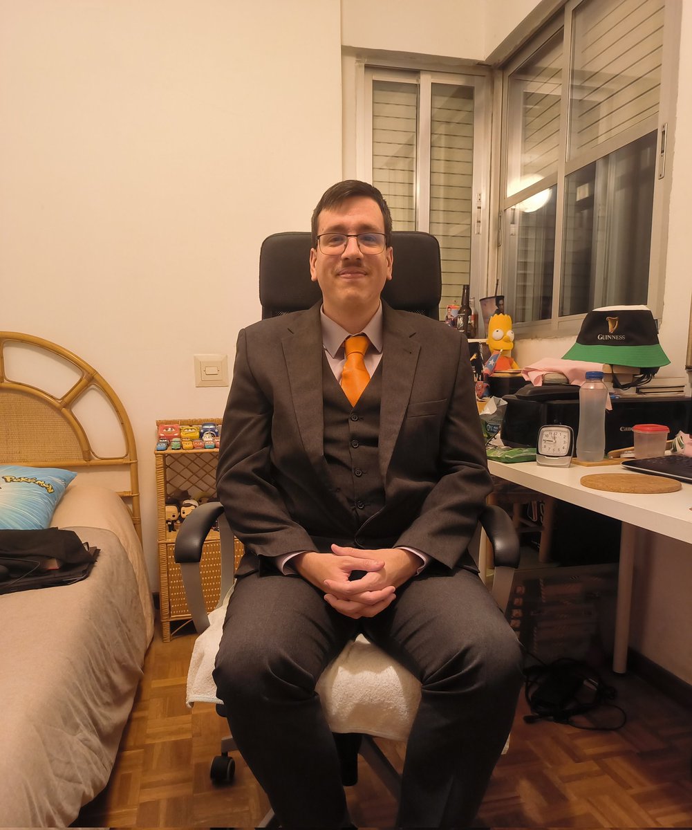 Santiago Tomasi (@tomasisantiago) on Twitter photo Y como es tradición ya, el traje para el Draft con <a href="/ElCapologist/">El Capologist Podcast</a>. Mismo de siempre y la ilusión está intacta desde el primer año. En menos de una hora estaremos ya a punto de entrar en directo Y como es tradición ya, el traje para el Draft con <a href="/ElCapologist/">El Capologist Podcast</a>. Mismo de siempre y la ilusión está intacta desde el primer año. En menos de una hora estaremos ya a punto de entrar en directo
