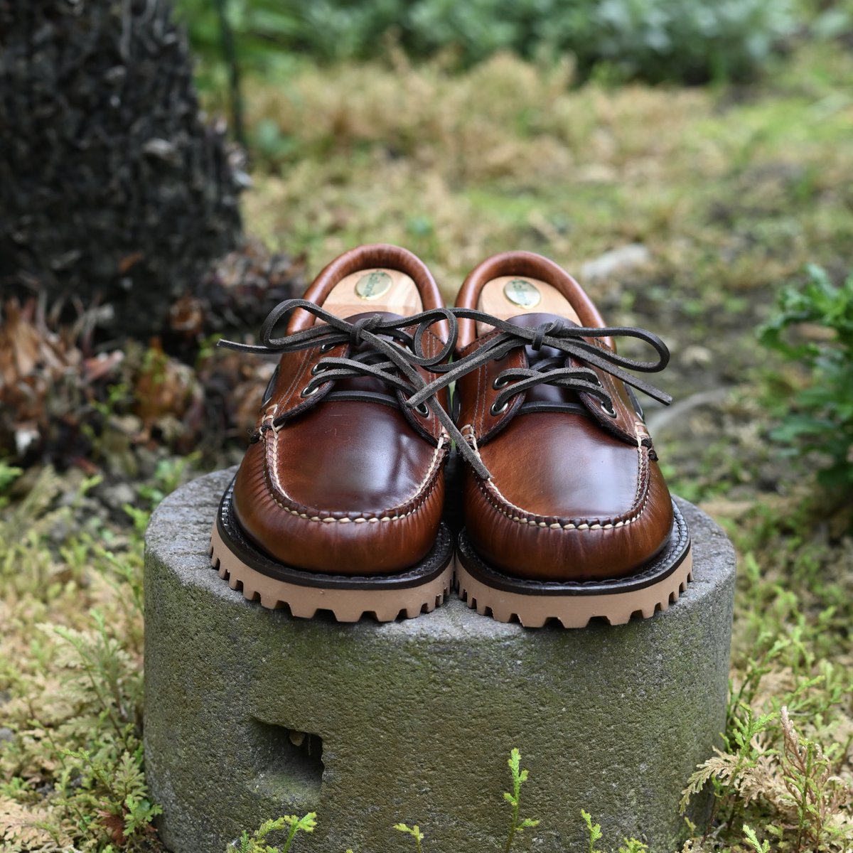 sthkzn's tweet photo. L.L.Bean
Allagash Handsawn Moc 3Eye
中学生以来のモカシンシューズを買いました。
#llbean #エルエルビーン #allagashhandsawanmoc3eye #アラガッシュハンドソーンモックスリーアイ #mocassin #モカシン https://t.co/KR3f7tFukM