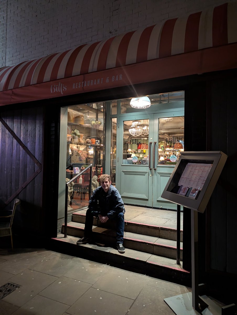 End of an era! Five years working at Bill's restaurant in Exeter funding university, 40-50 hour weeks, and hundreds of closes! Also the end of 8.5 years in hospitality - going to miss the comradery and fun on shift 😥