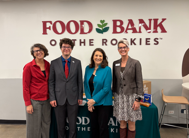 Thank you <a href="/RepDianaDeGette/">Rep. Diana DeGette</a> for visiting <a href="/FoodBankRockies/">Food Bank Rockies</a> with us to learn about the importance of strong federal nutrition programs in the district! 🍏