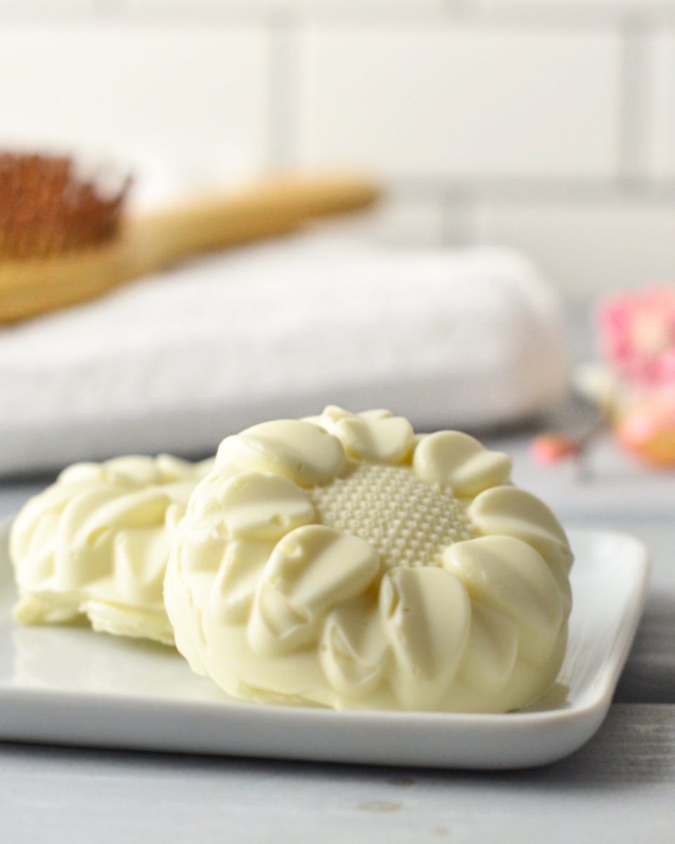 Skip the plastic bottles and mystery ingredients. This DIY conditioner bar recipe is nourishing, easy to make, and perfect for travel. Bonus: It’s color-safe and smells amazing!

Make it with this recipe- wellnessmama.com/beauty/conditi…