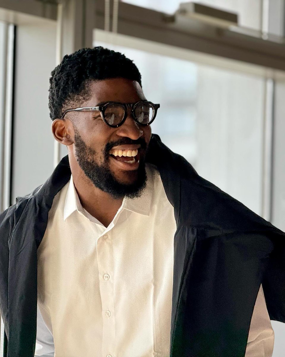 Thedjango__'s tweet image. Pour your soul into it—because when passion meets purpose, the world feels it. Creations born from the heart don’t just impress, they connect. 

#davidonyeneke #Grateful