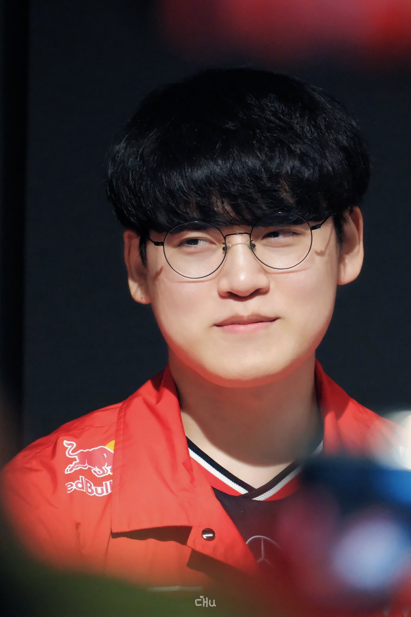 I booked flight &amp; ticket to today match just thinking, maybe ㄱㅁㅇㅅ will play. 🙏🏻

I finished work at 7 PM yesterday, went straight to the airport, took off at 11, and just landed in Seoul at 6 in the morning — and the first thing that welcomed me was a "See you tomorrow"!