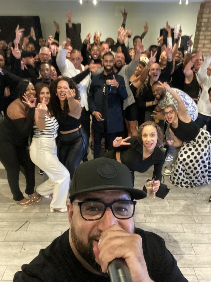 ORIGINAL MEMZEE tweet media