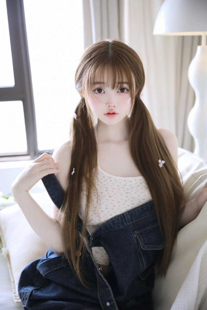 Pure desire photo 🥛💙｜The kitten wants to save the world ^⌯𖥦⌯^ ੭!

#少女感 #来拍照了 #幼金doll
#兰幼金  #lanyoujin #小猫和你一条心 #深圳约拍 #NFLDraft
#oodt #氛围感 #上海拍照 #深圳女摄影师 #JAEHYUN
#gaza #nsfwtwtًً
T.me/lanyoujin030