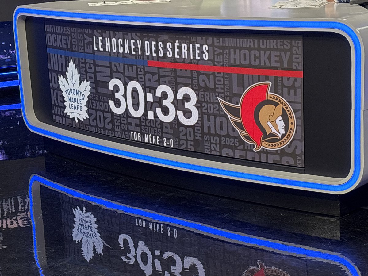 @tvasports dès 19h la bataille de l’Ontario se transpose chez les  @senators alors que les @mapleleafs  mènent 2-0.
Ensuite on enchaîne avec @nhljets vs @stlouisblues match #3!
Avec moi le duo Michel Bergeron et <a href="/EricFichaud/">Éric Fichaud</a>