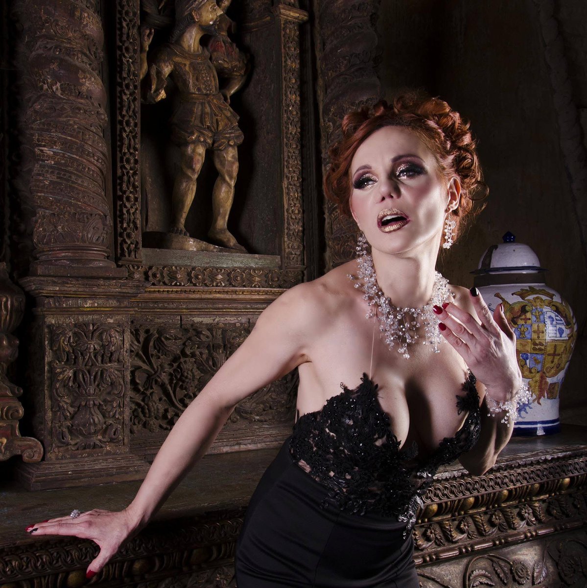 la_campu's tweet image. TBT…

¿TOP MODEL? ¿DJ CAMPU? ¿CAMPU FRIEND?…
Recordando lindas épocas que siempre plasmarán un antes y un después de la moda TOP besos mis hermosos pasen un excelente jueves. 💋💕

#carmencampuzano #topmodels

CONTACTO MANAGER CARMEN CAMPUZANO ☎️5530 53 33 37 WhatsApp