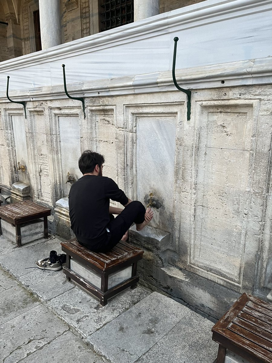 Sevdiğin adamla rabinin huzuruna varmak çok başkaymış🤍🧿♾️