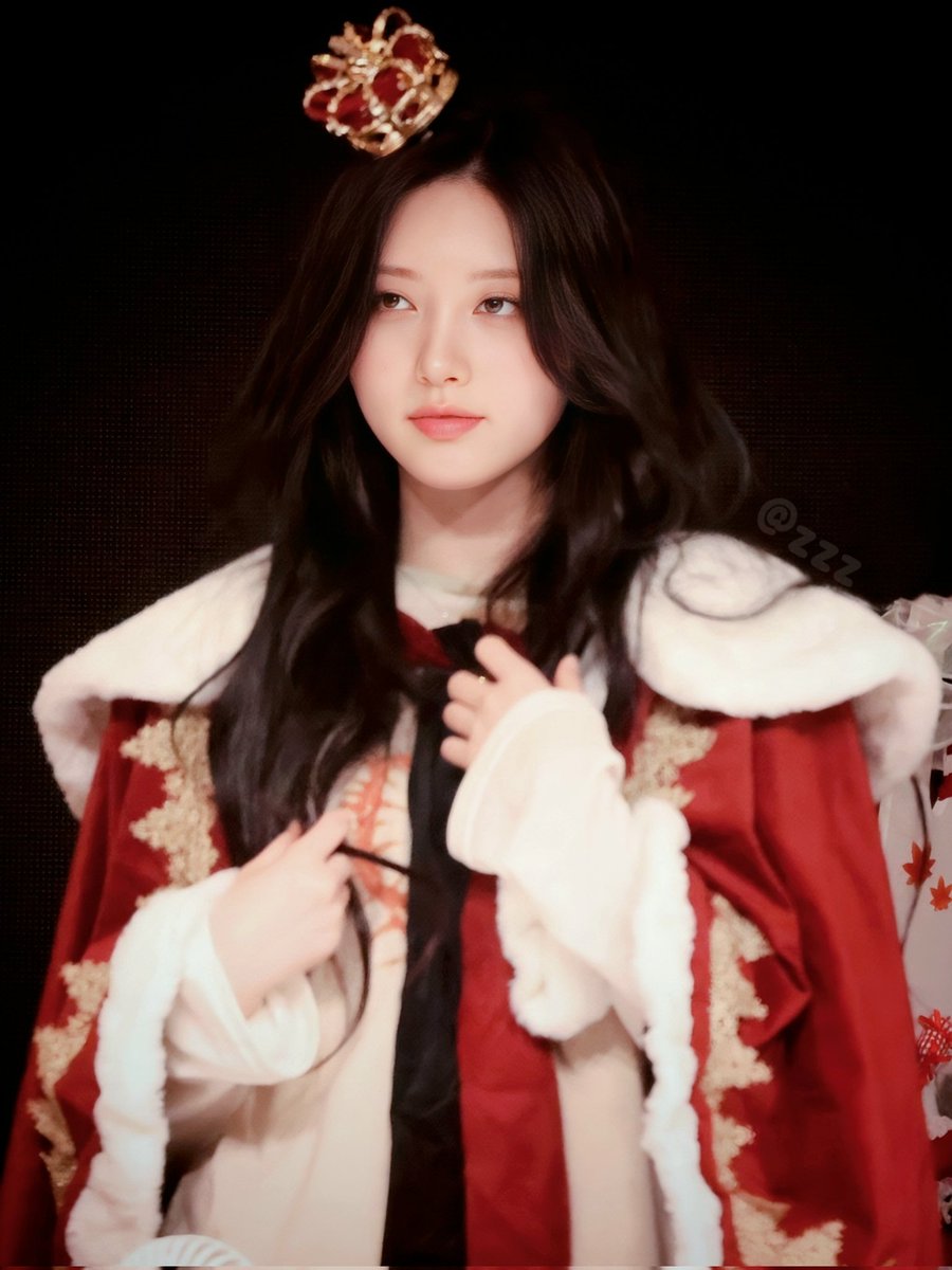 CatKeft's tweet photo. 20250320💞

#IVE #아이브 
#GAEUL #가을 #ガウル #アイヴ https://t.co/Muixnt7TAv
