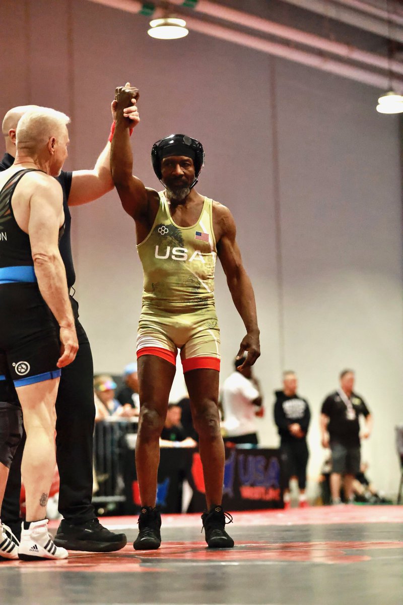 Alumnus Rae “Spirit Warrior” McDonald, US 3x Open Master’s Champion!

📸 <a href="/DrewBlogz/">Drew Blogs</a>
 <a href="/the_rudis/">RUDIS</a>