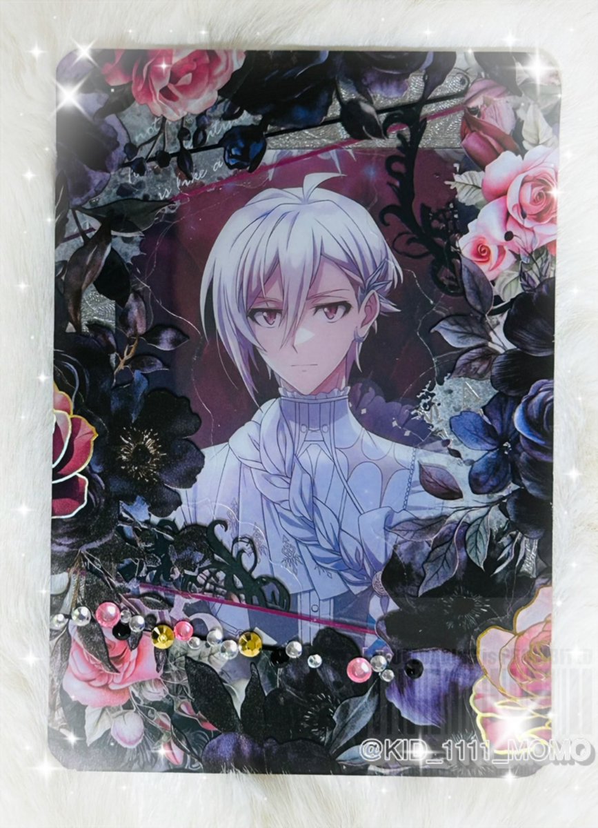 今日のデコケース 『Spooky Night』天くんのカードで、デコしてみ